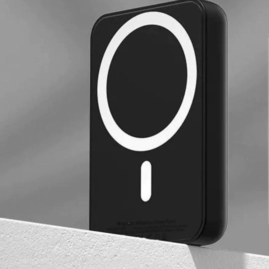 FAST Charging Wireless Power Bank